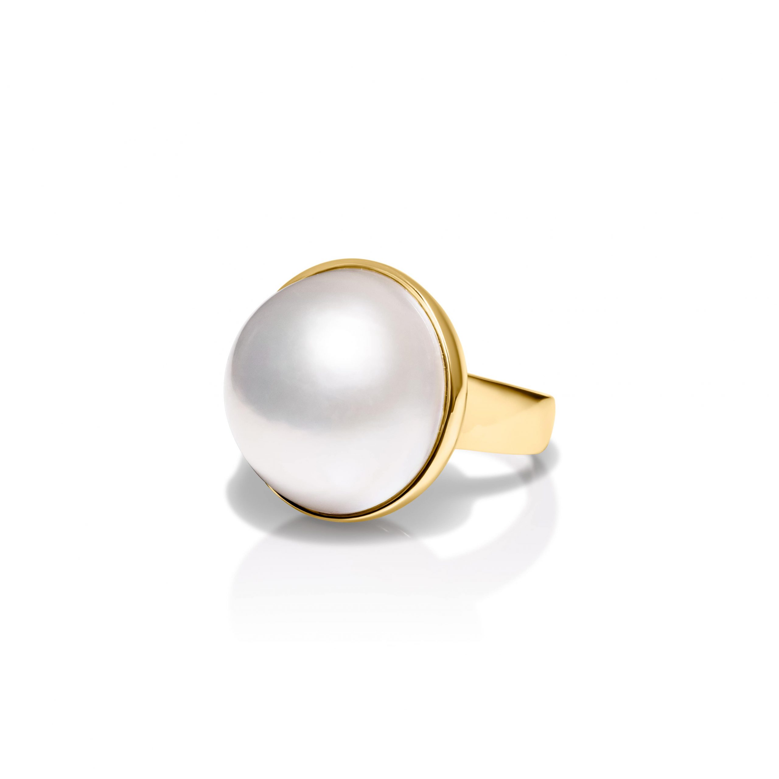 Mabe Pearl Cabochon Ring